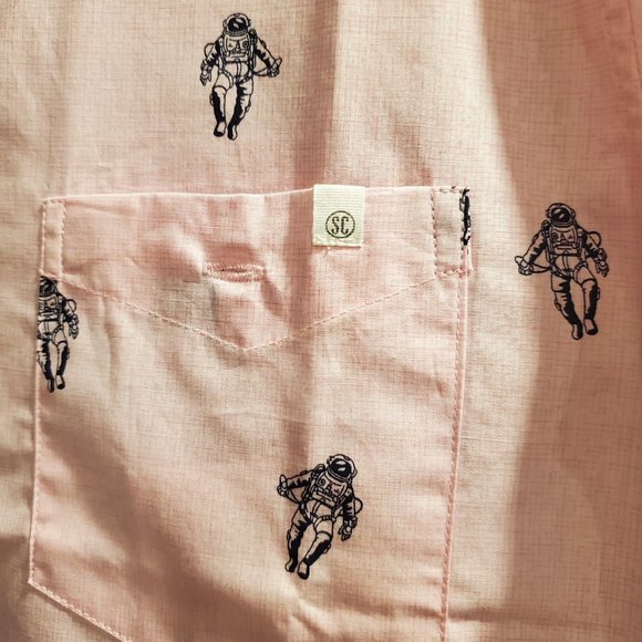 MENS Preppy Casual Printed Dress Shirt Travel Coastal Space Astronauts Pink Gift - Picture 3 of 4